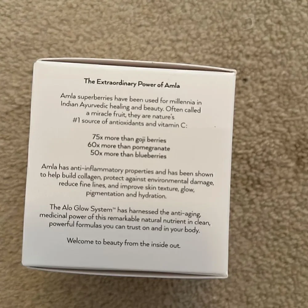 Alo yoga NWT Clean Moisturizer
